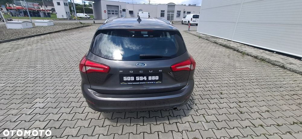 Ford Focus SW 2.0 EcoBlue S&S ACTIVE - 4