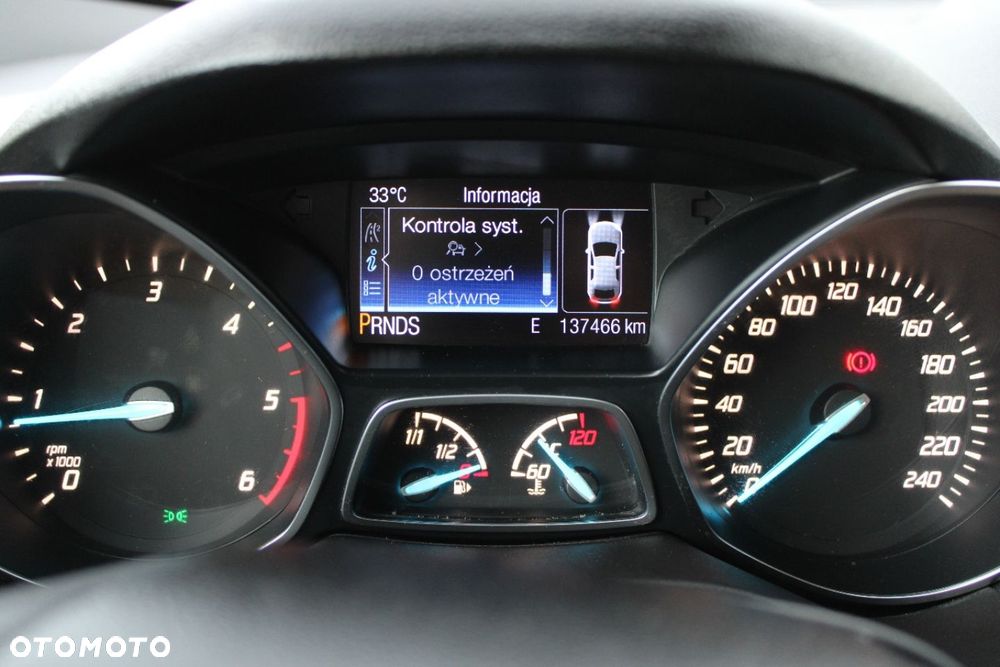 Ford Kuga - 33