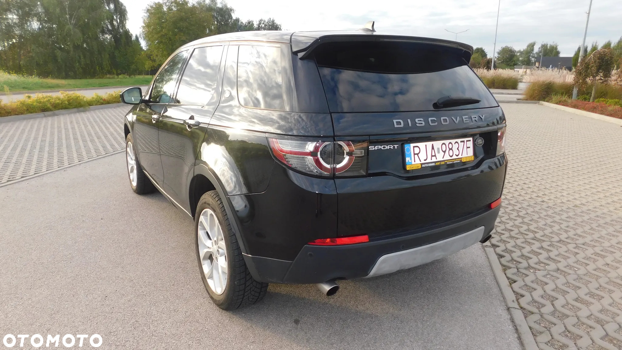 Land Rover Discovery Sport 2.0 Si4 HSE Luxury - 6