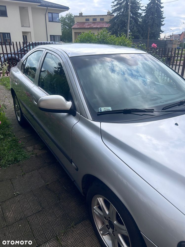 Volvo S60 - 1