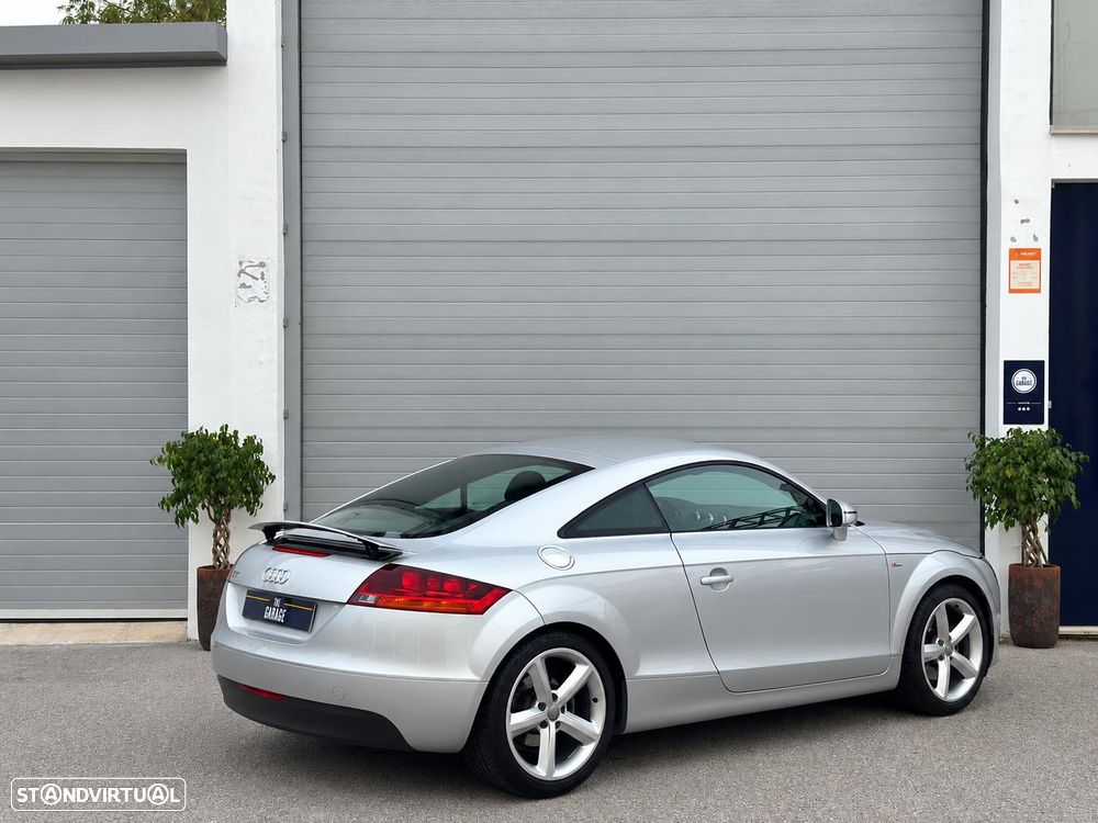Audi TT Coupé - 16