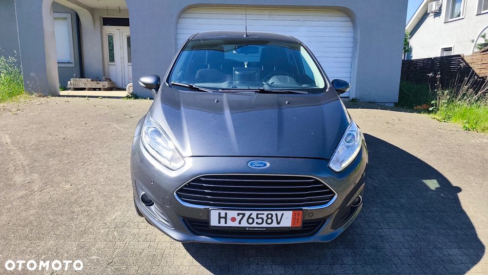 Ford Fiesta 1.0 EcoBoost S&S TITANIUM - 38