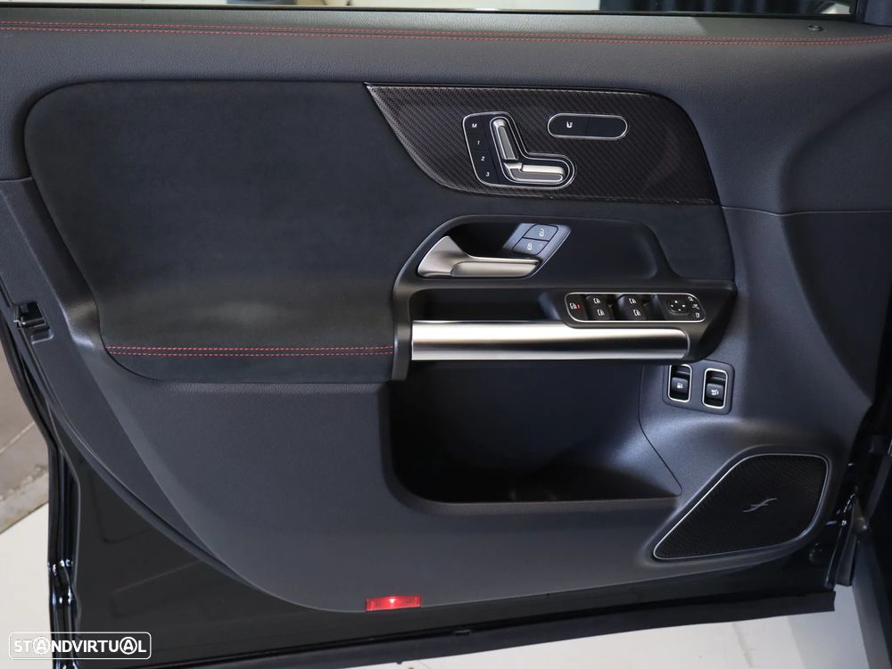 Mercedes-Benz GLA 250 e AMG Line - 19