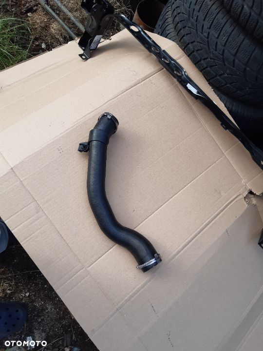 WĄŻ RURA INTERCOOLERA FORD C-MAX I FOCUS II 6M51-6K863-KA 2.0 DIESEL DURATORQ DW10 - 2