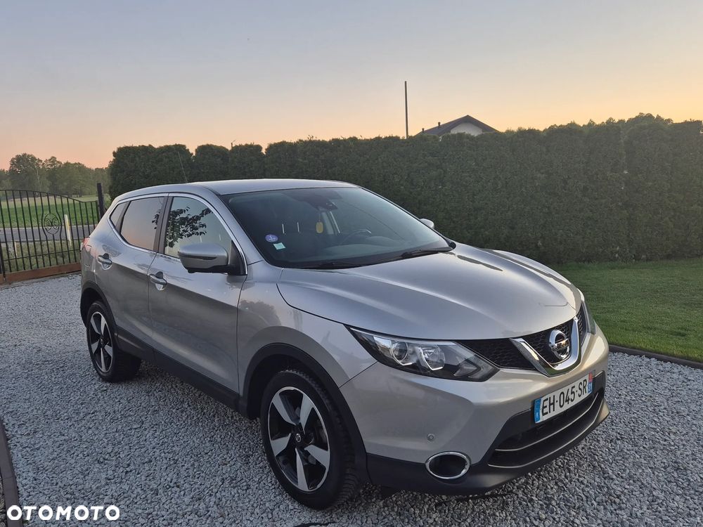 Nissan Qashqai - 2