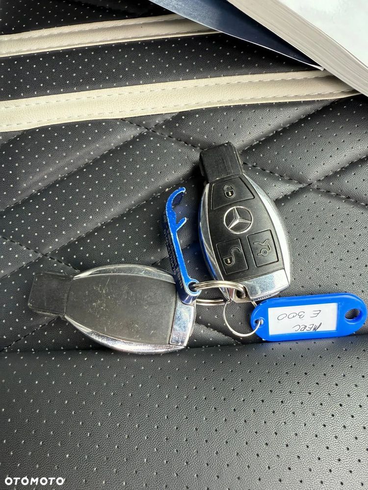 Mercedes-Benz Klasa E ver-300-bluetec-7g--tronic-elegance - 10