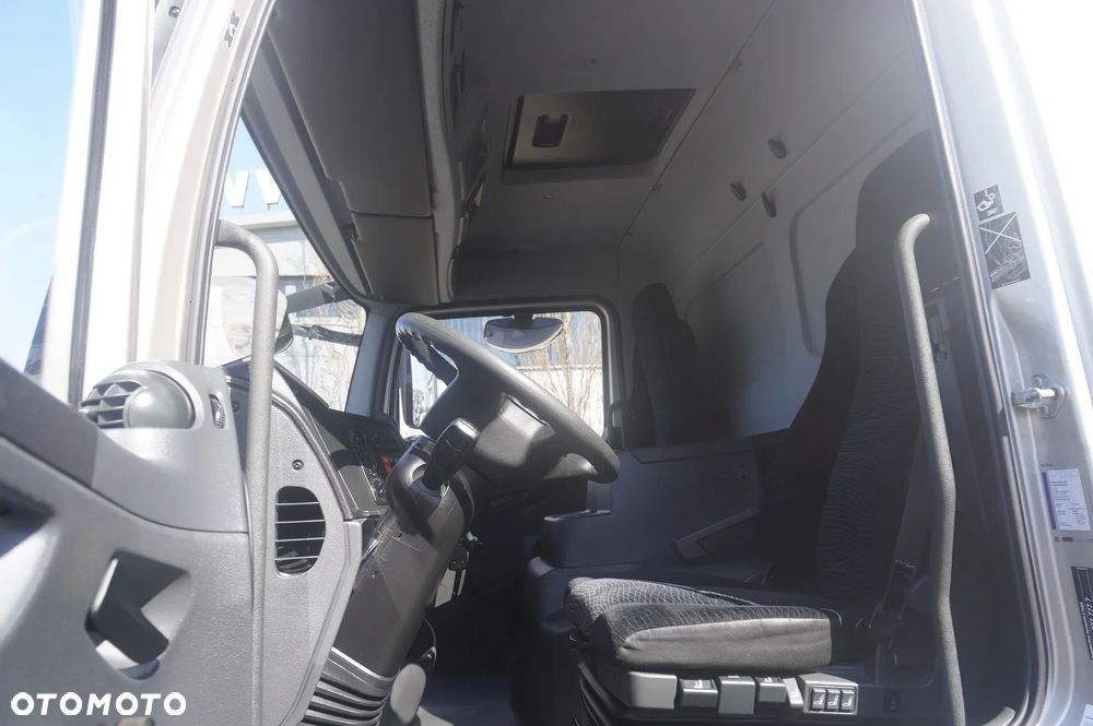 Mercedes-Benz Atego 818 / kontener / Winda Dautel 1,5 t - 18