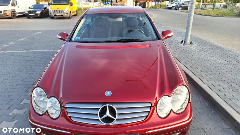 Mercedes-Benz CLK - 8