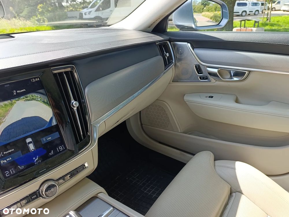 Volvo V90 D4 Inscription - 19
