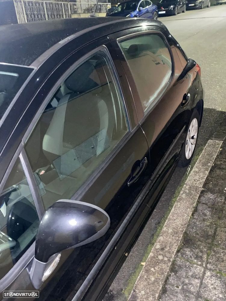 Peugeot 207 1.4 16V Sport - 15