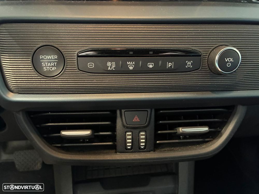 Ford Transit Courier 1.0 EcoBoost Active DCT - 27