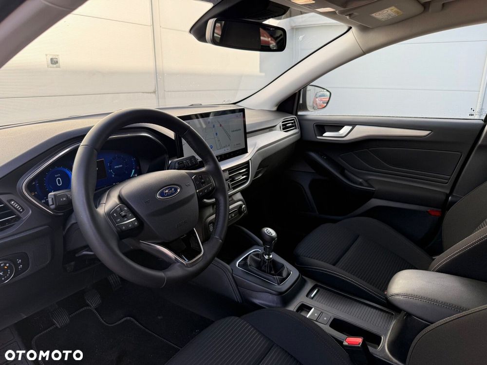 Ford Focus 1.0 EcoBoost mHEV Titanium X - 11