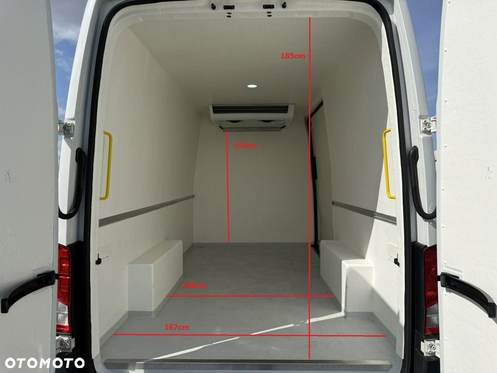 Volkswagen Crafter - 24