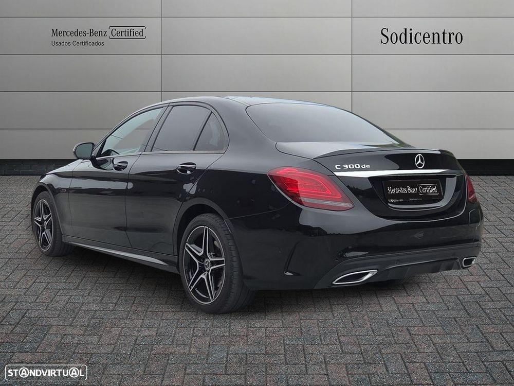 Mercedes-Benz C 300 de AMG Line - 4