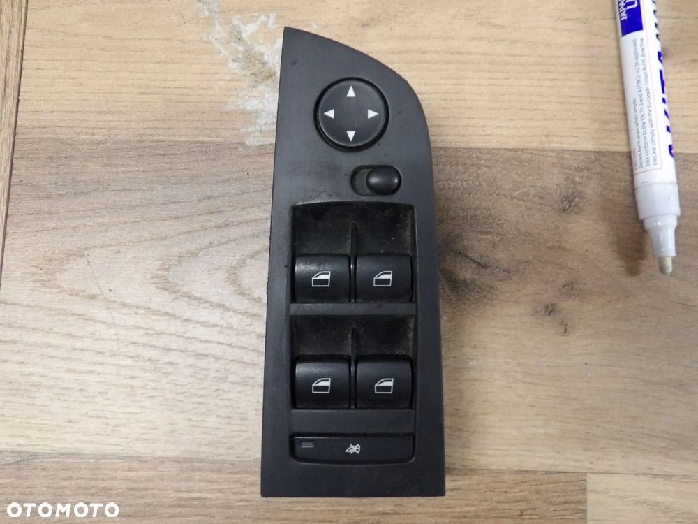BMW - E90,E91 - PANEL , PRZEŁĄCZNIK SZYBY - LEWY PRZÓD - 9155501 - 1
