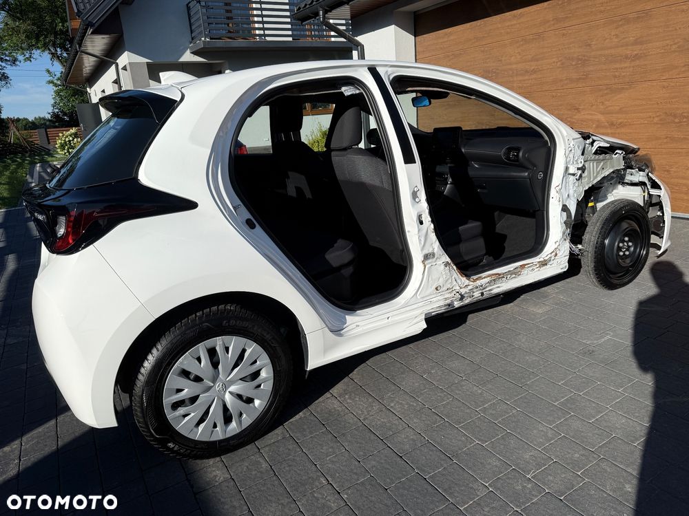 Toyota Yaris Hybrid 1.5 Active - 8