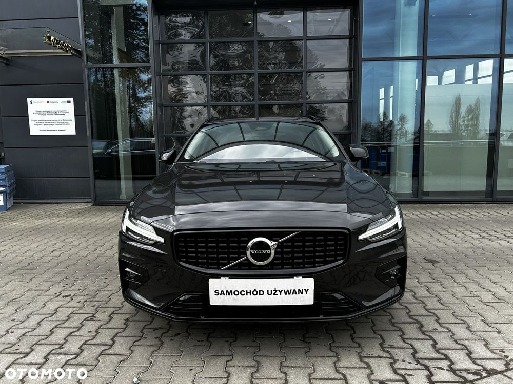 Volvo V60 2023 photo 3