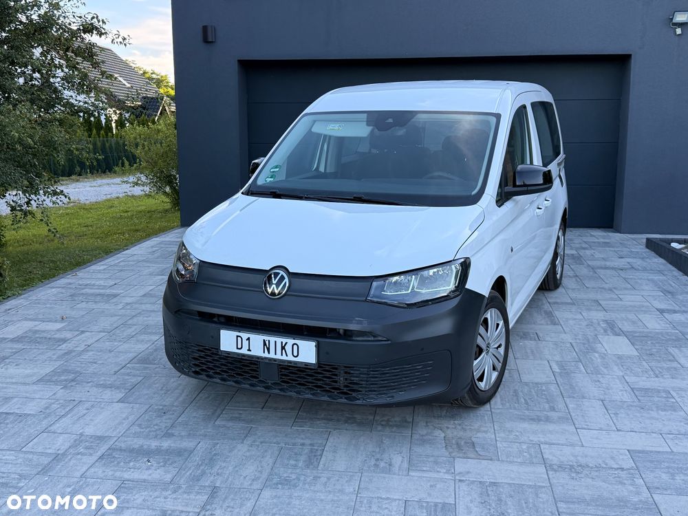 Volkswagen Caddy 2.0 TDI Dark Label - 2