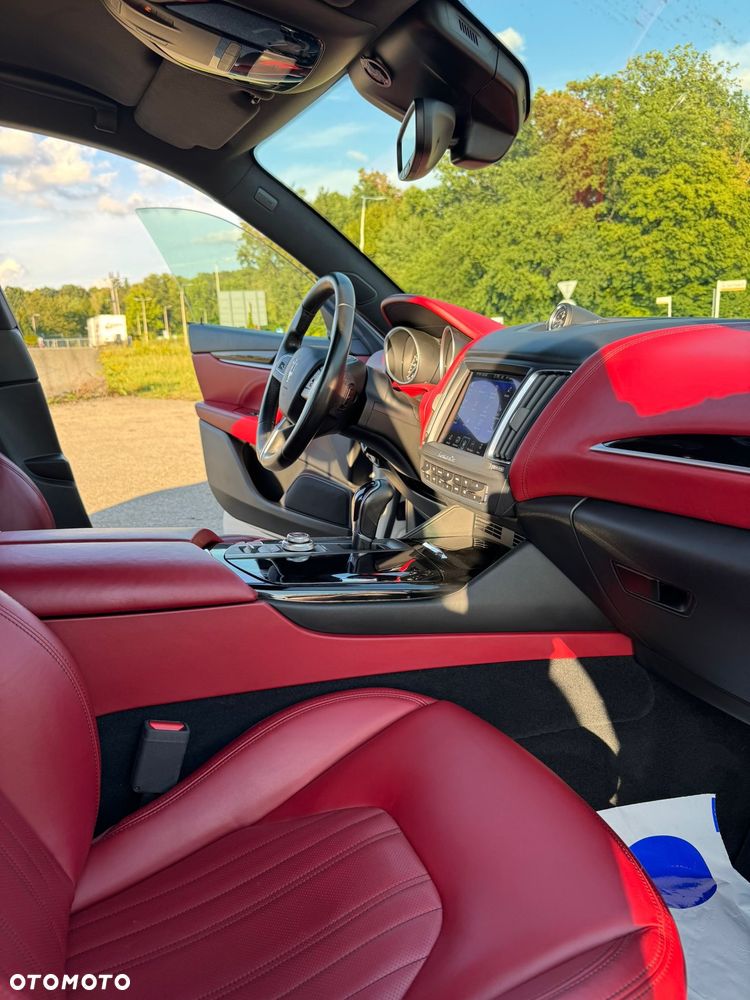 Maserati Levante Diesel Granlusso - 22