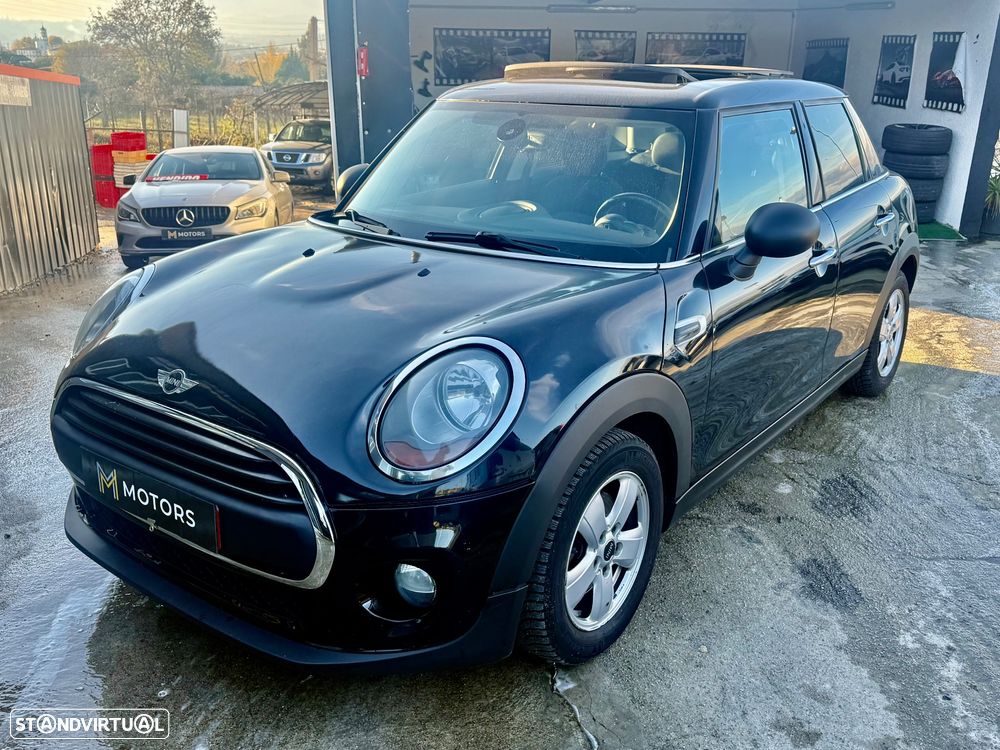 MINI 5 Portas Cooper D - 48