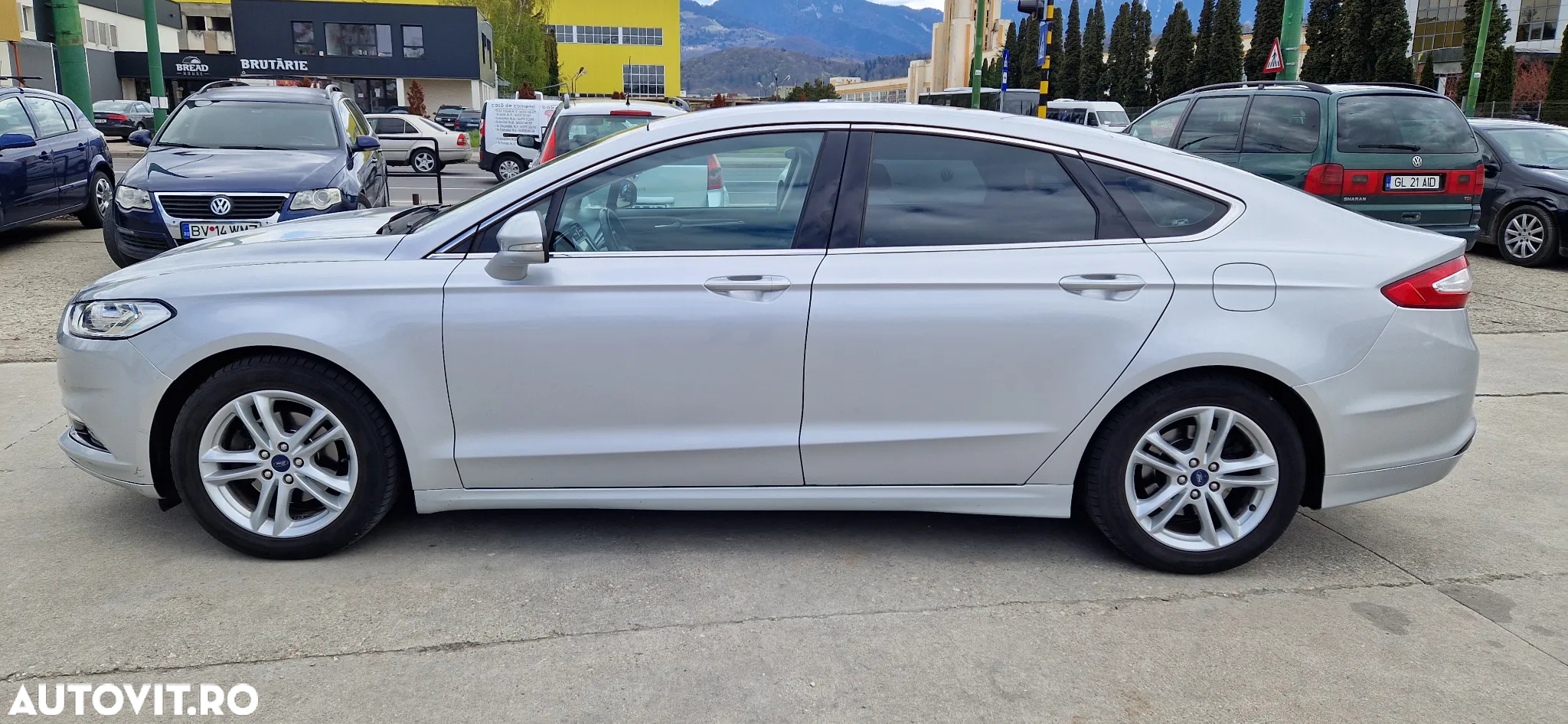 Ford Mondeo 2.0 TDCi Start-Stopp PowerShift-Aut Titanium - 4