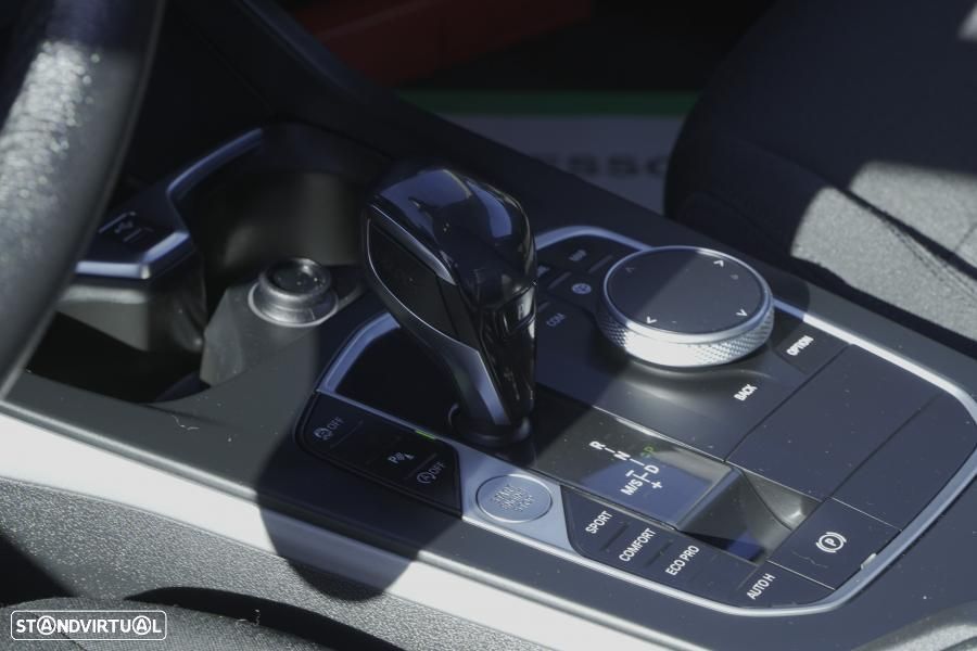 BMW 116 d Advantage Auto - 13