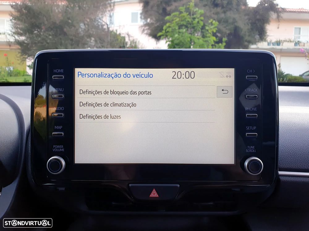 Toyota Yaris Cross 1.5 HDF Comfort Plus - 40