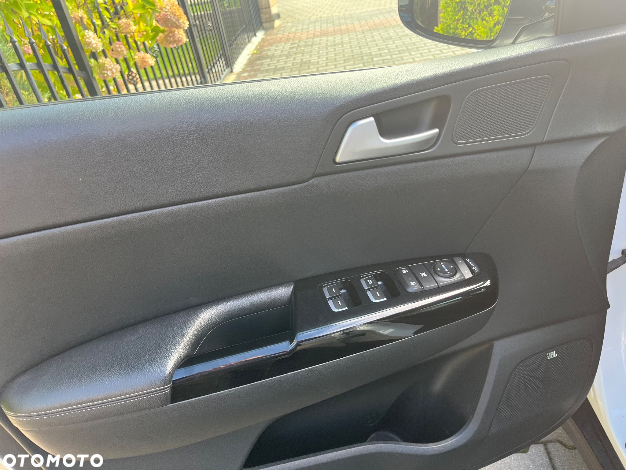 Kia Sportage 1.7 CRDI Business Line M 2WD - 28