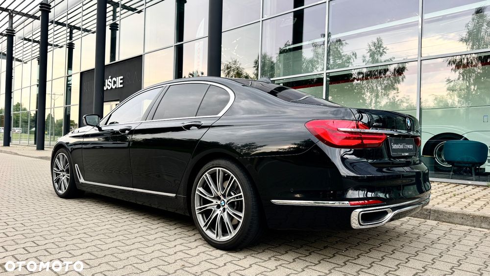 BMW Seria 7 740Ld xDrive sport - 24