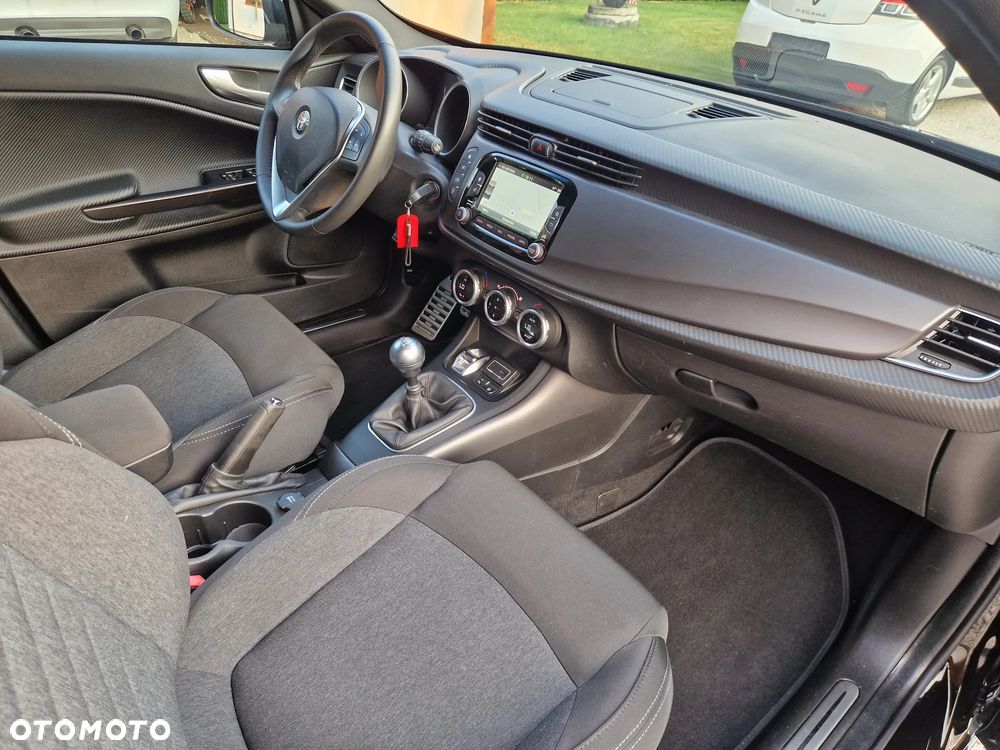 Alfa Romeo Giulietta 1.4 TB 16V Turismo - 9
