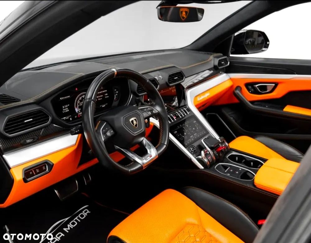 Lamborghini Urus - 24