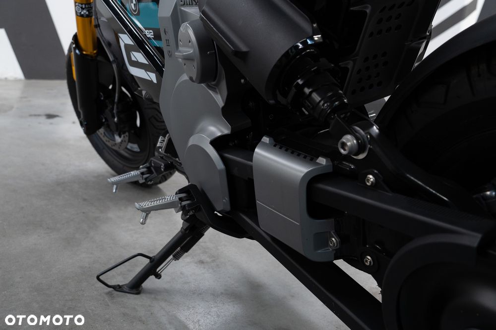 BMW CE 02 - 20
