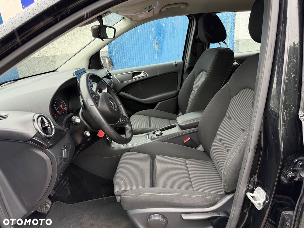 Mercedes-Benz Klasa B 180 (CDI) d 7G-DCT AMG Line - 5