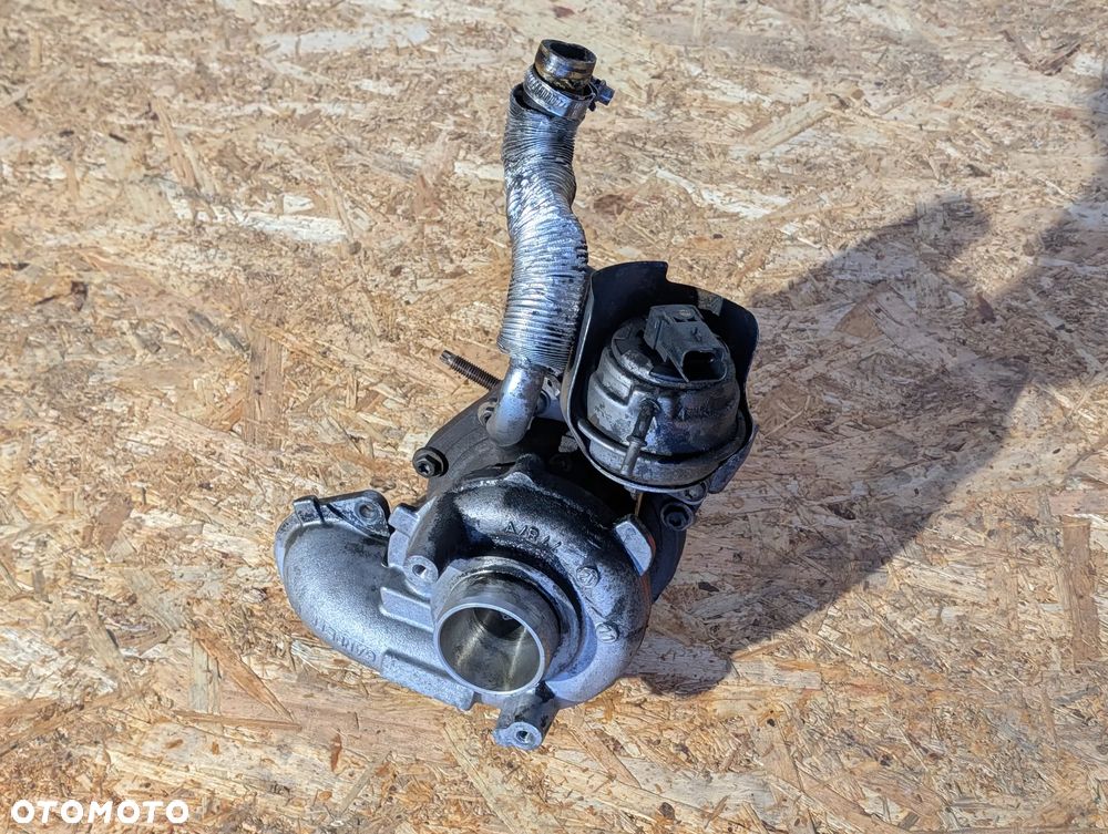 TURBOSPRĘŻARKA  CITROEN DS3 C3 1.6 HDI 9686120680-06