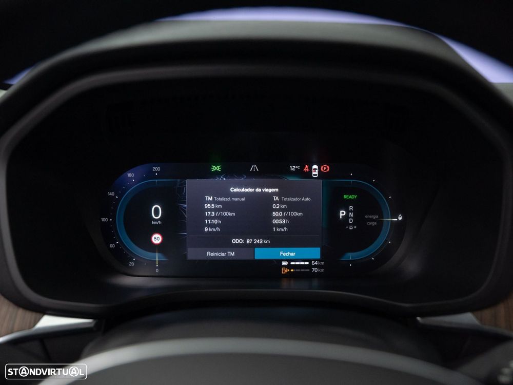 Volvo XC 60 2.0 T6 PHEV Plus Dark - 19