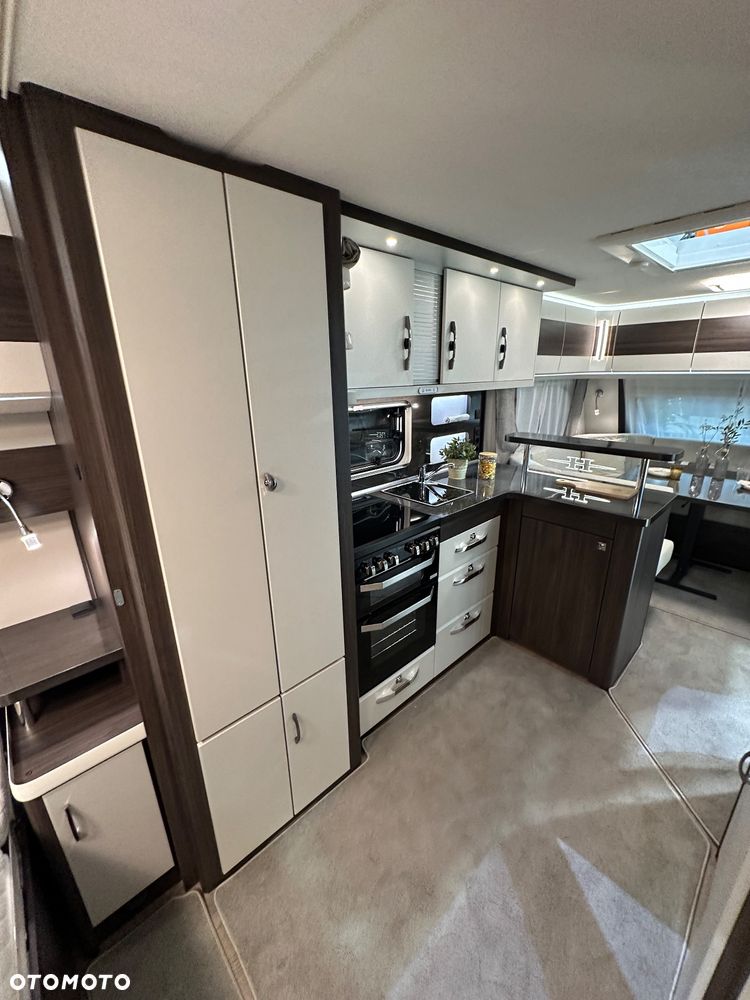 Hobby 720 WQC PRESTIGE - 12