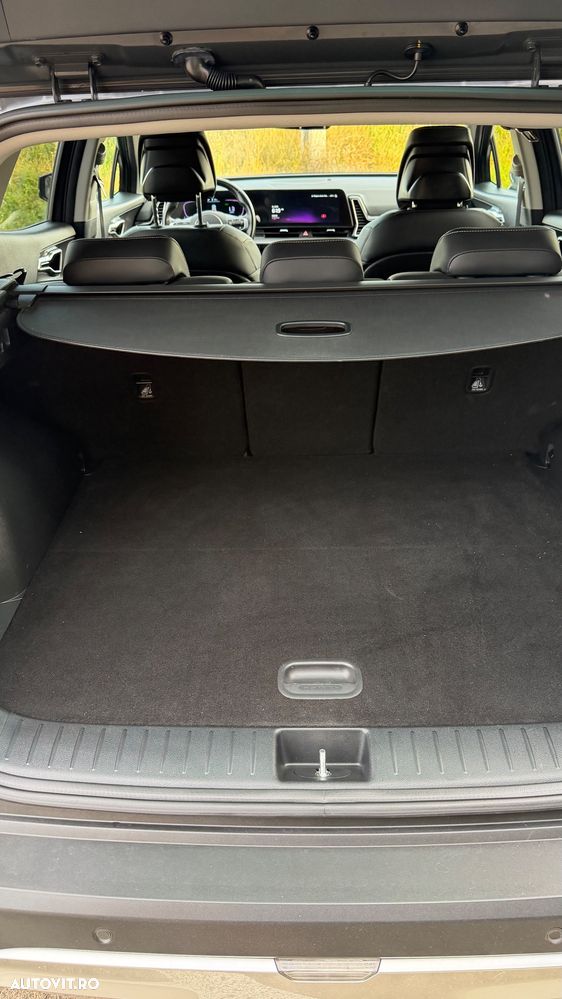 Kia Sportage 1.6 T-GDI PHEV 6AT 4x4 Business Line - 23