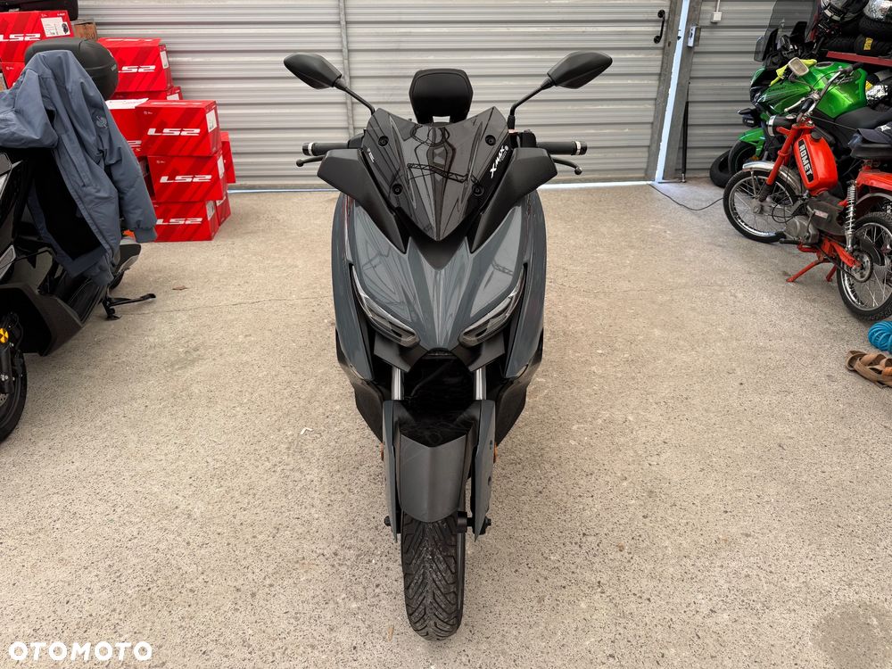 Yamaha X-max - 2