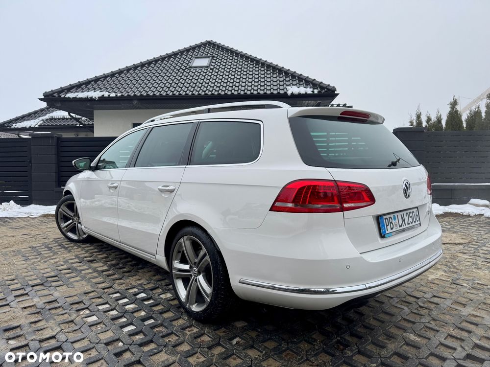 Volkswagen Passat 2.0 TDI DSG BlueMotion Technology Highline - 4