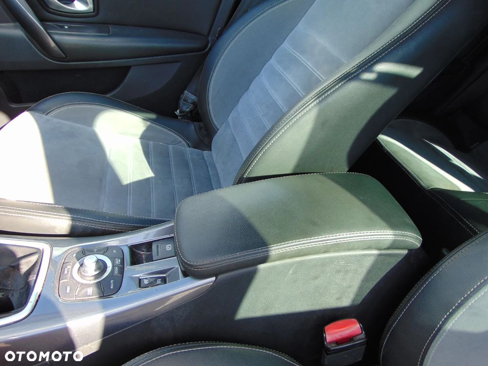 fotel fotele komplet elektryczne podgrzewane renault laguna III GT kombi