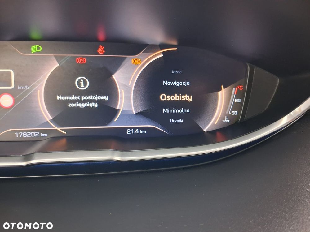 Peugeot 3008 PureTech 130 Stop & Start GPF Allure Business-Paket - 23