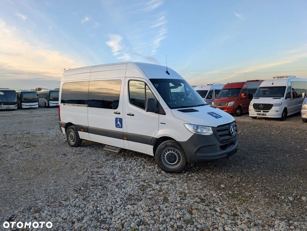 Mercedes-Benz eSprinter - 2