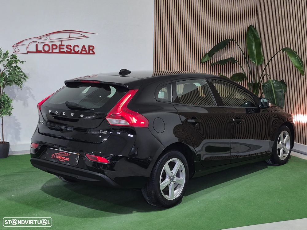 Volvo V40 1.6 D2 Eco Momentum - 3