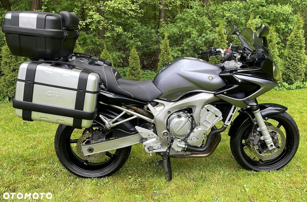 Yamaha FZ6 - 4