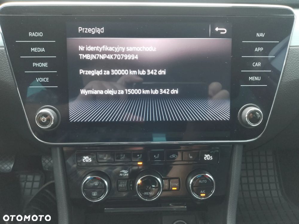 Skoda Superb 1.5 TSI ACT Ambition - 14