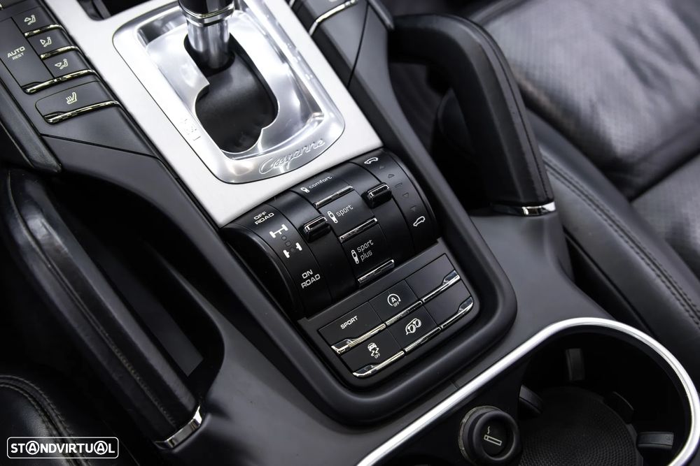 Porsche Cayenne GTS Tiptronic S - 35