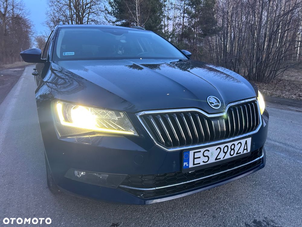 Skoda Superb 2.0 TDI DSG L&K - 9