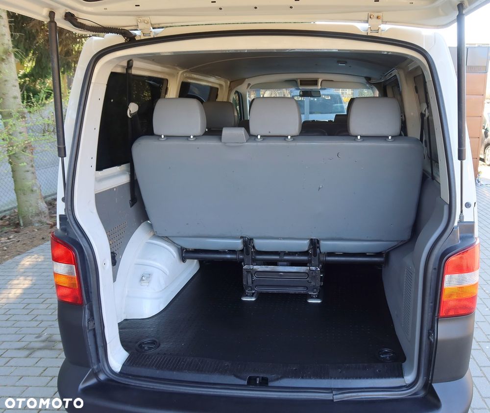 Volkswagen Transporter - 19