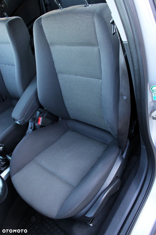 Opel Astra 1.7 CDTI DPF Edition Sport - 14