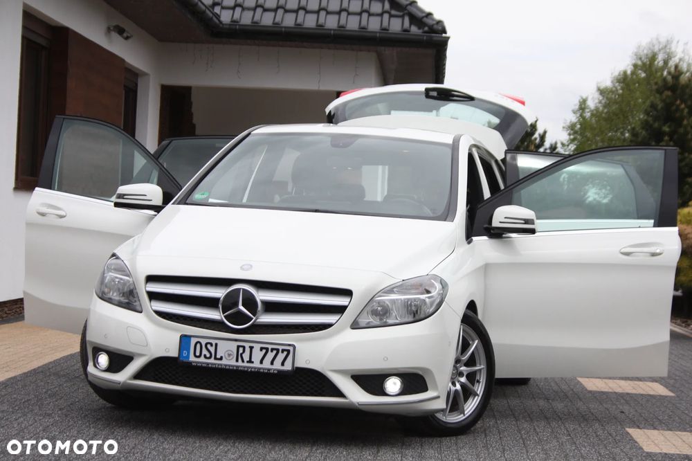 Mercedes-Benz Klasa B 180 Edition - 1